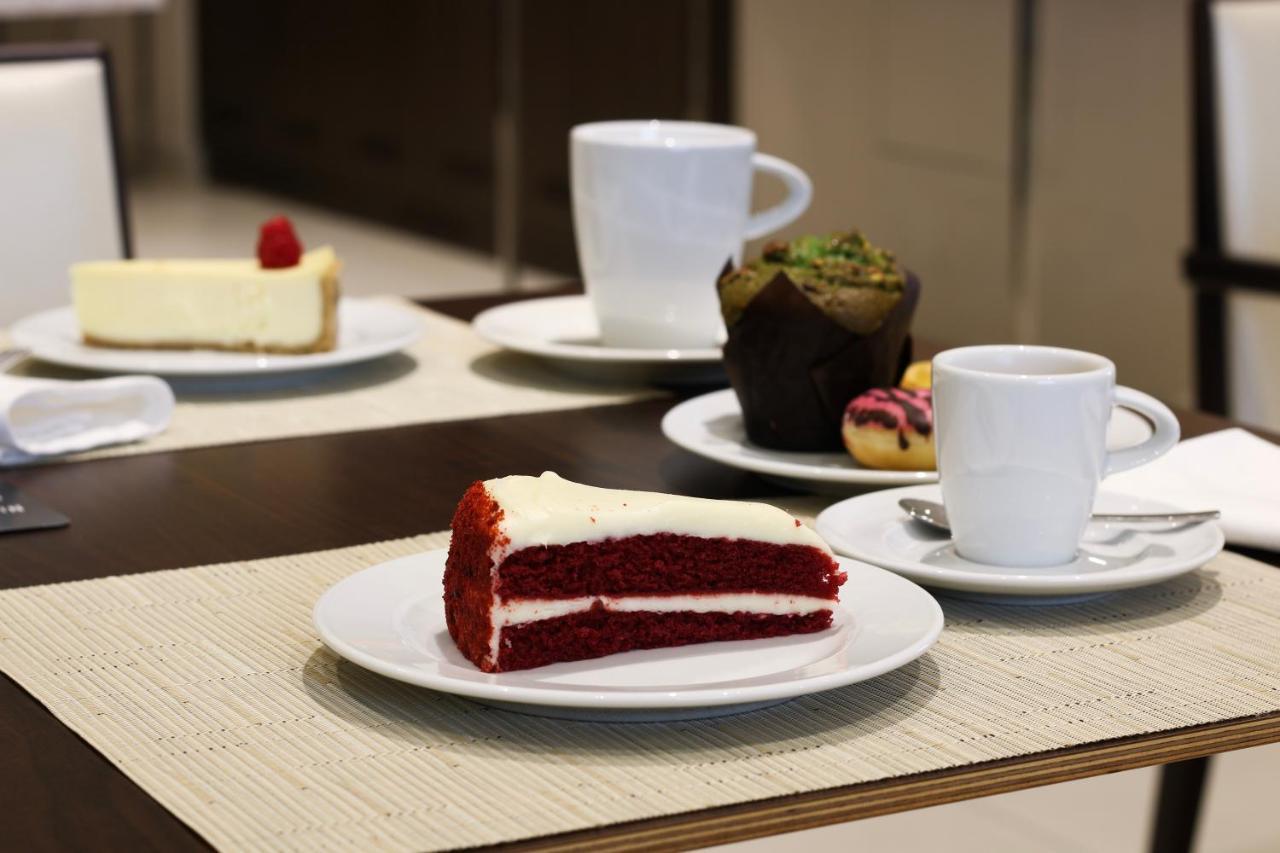 Отель Hyatt House Jeddah Sari Street Экстерьер фото