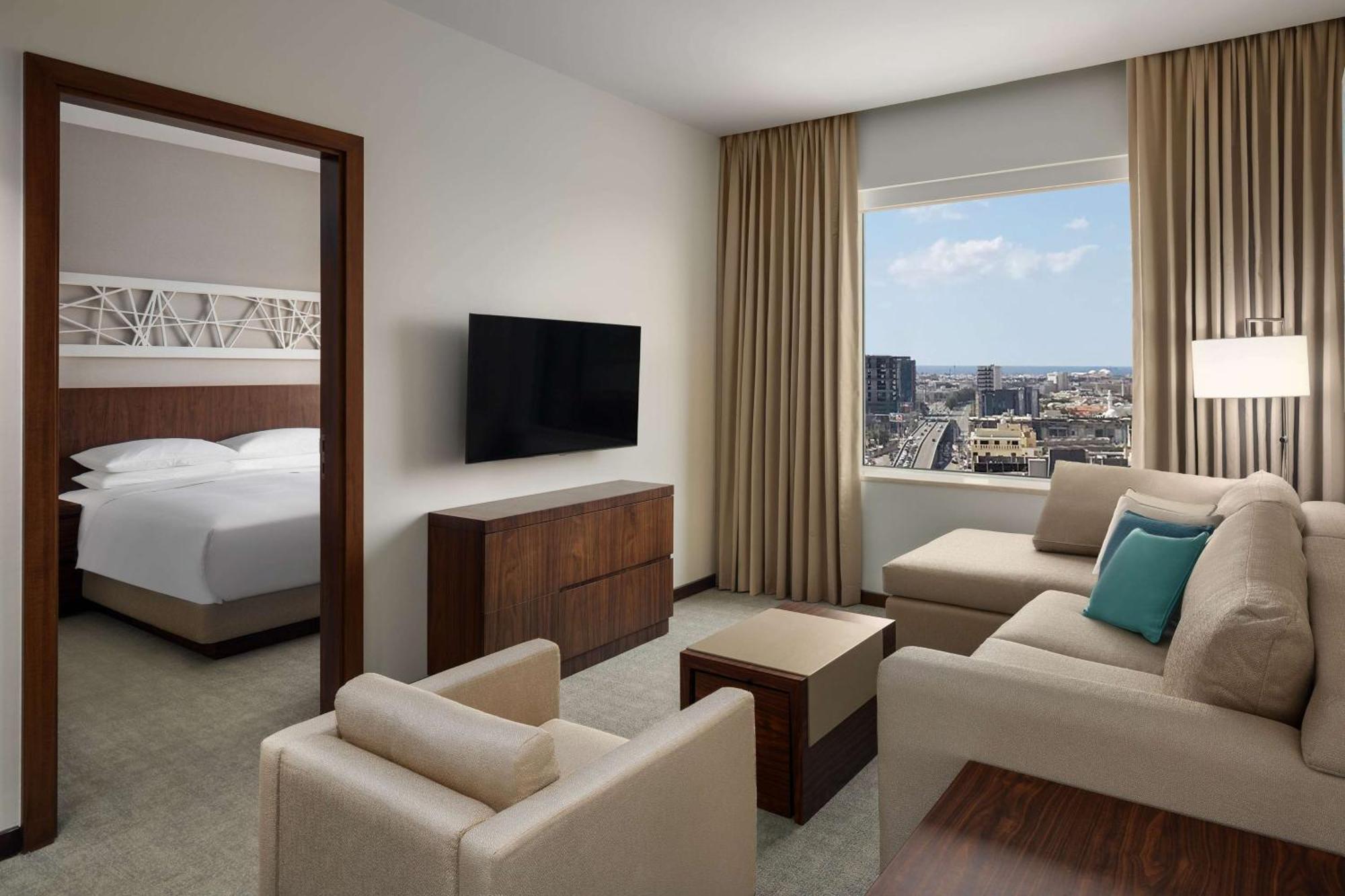 Отель Hyatt House Jeddah Sari Street Экстерьер фото